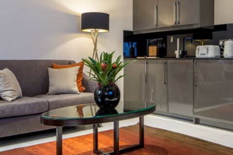 Headrow Serviced Apartments in Leeds, Kitchen