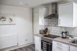 Kitchen, Jersey Lodge Serviced Accommodation, Swansea