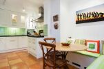 Kitchen and Dining Area, Kensington Garden Serviced Apartment, London