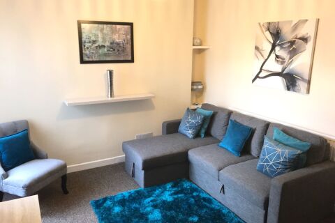 Living Area, Cecil Lodge Serviced Accommodation, Swansea