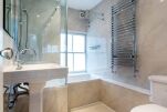Shower Room, Kensington Townhouse Serviced Accommodation, London