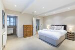 Bedroom, Silversmith Court Serviced Apartments, Windsor