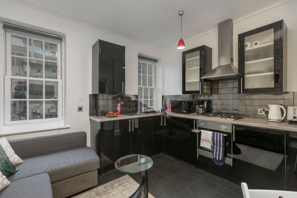 Kitchen, The Betterton Serviced Apartment, London