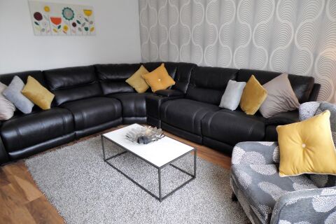 Living Room, Strathview House serviced Accommodation, Motherwell