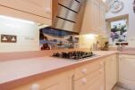 Kitchen, Kingwood Serviced Accommodation, London