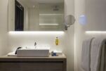 Bathroom, Amsterdam City South Apartments