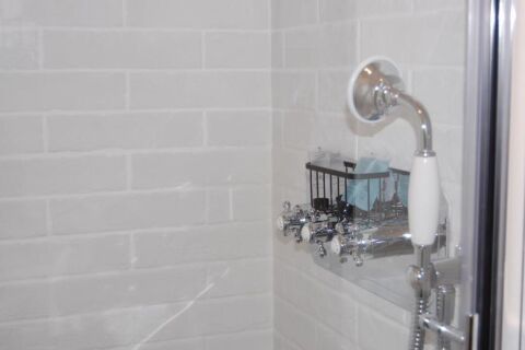 Shower Room, Canton Street Serviced Apartments, Southampton
