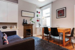 Lounge, Plough Lane House Serviced Accommodation, London