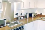 Kitchen, The Hub Serviced Apartments, Milton Keynes