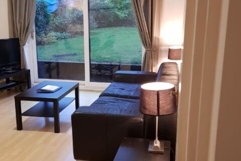 Lounge, Chestnut Serviced Apartments, Redhill