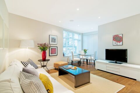 Living Room, White Hill House 1 Serviced Apartment, London