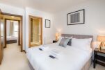 Bedroom, Flamsteed Serviced Apartment, Cambridge