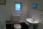 Bathroom: 1 bed Granville Apartments , Sevenoaks