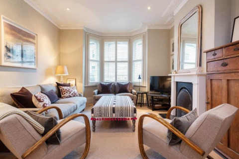 Living Area, Harbut Road Serviced Accommodation, London