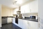 Kitchen, Handleys Court Serviced Apartments, Hemel Hempstead