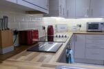 Kitchen, Ruskin Avenue House Serviced Accommodation, Southend-on-Sea