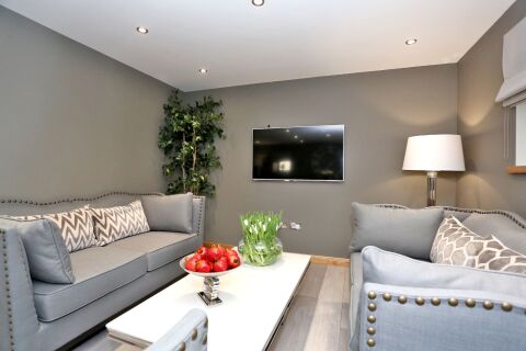 Living Area, West Cults Serviced Apartments, Aberdeen