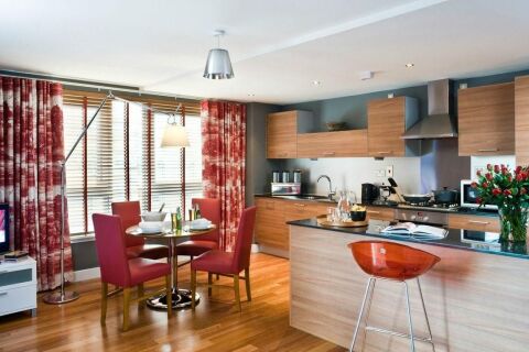 Dining Area, Merchant City Serviced Apartments, Glasgow