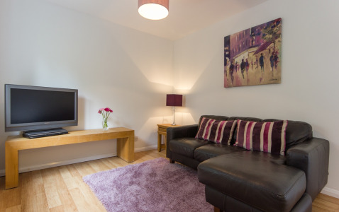 Loris Court Apartments