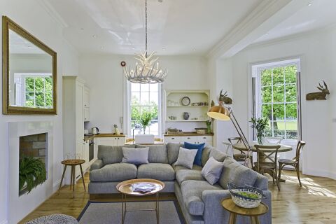 Upper Garden suite Living Room, Craven House Serviced Apartments, Richmond, London