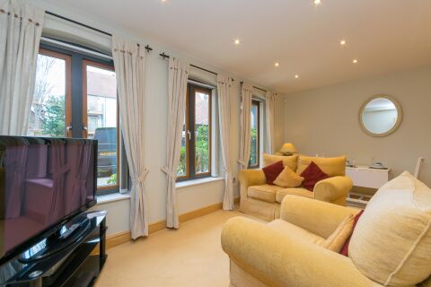 Living Area, Foregate Street Serviced Apartments, Chester
