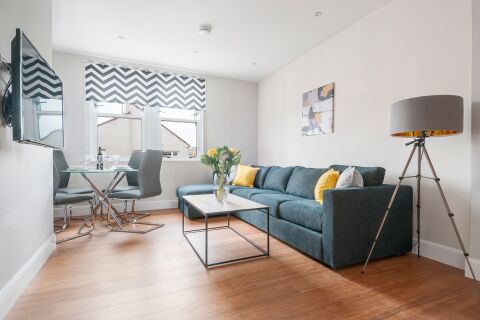 Living and Dining Area, Dalkeith Serviced Apartment, Dalkeith