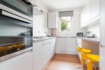 Kitchen, Dalkeith Serviced Apartment, Dalkeith