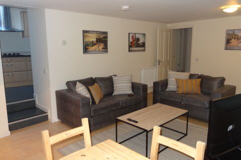 Living and Dining Area, Kerr's Wynd Serviced Accommodation, Musselburgh