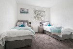 Bedroom, Prestonpans Seaview Serviced Apartment, Prestonpans