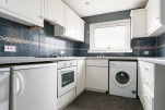Kitchen, Prestonpans Seaview Serviced Apartment, Prestonpans