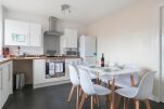 Kitchen and Dining Area, Tranent House Serviced Accommodation, Tranent