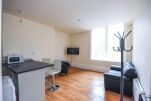 Living Area, Kingston Villas Serviced Apartments, Hull
