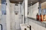 Bathroom, Stow-Away Waterloo Serviced Accommodation, London