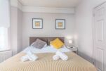 Bedroom, Eden Lodge Serviced Apartments, High Wycombe