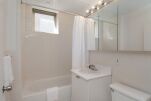 Bathroom, 316 East Serviced Apartments, New York