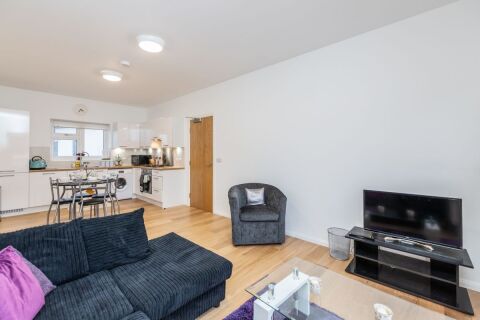 Open Plan Living Area, Chequers Court Serviced Apartment, Dartford