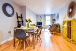 Open Plan Living, York Central 1 Serviced Apartment, York