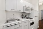 Kitchen, 231 West 15th Street Serviced Apartments, New York