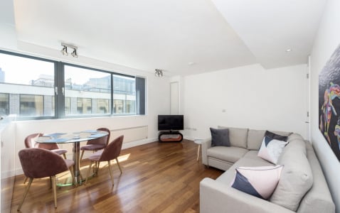 Vetro Old Street Apartment