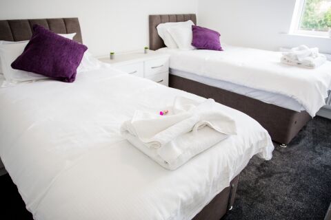 Bedroom, Tamworth House Serviced Accommodation, Tamworth