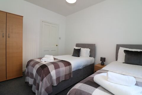 Bedroom, Anderson View Apartment, Lanarkshire