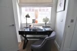 Work desk, High Street Serviced Apartment, Windsor