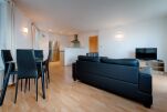 Lounge, West One Serviced Apartments, Sheffield