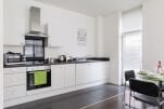 Kitchen, The Mint Drive Serviced Apartments, Birmingham