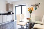 Kitchen, Trumpington Serviced Apartments, Cambridge