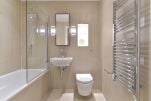 Bathroom, Barbican Serviced Apartments, London