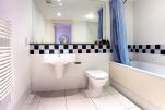 Bathroom, Barbican Serviced Apartments, London