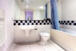 Bathroom, Barbican Serviced Apartments, London