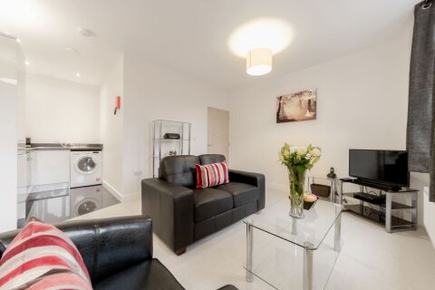 Living Area, Nouvelle House Serviced Apartment, Sutton