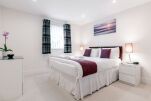 Bedroom, Capitol Square Serviced Apartment, Epsom